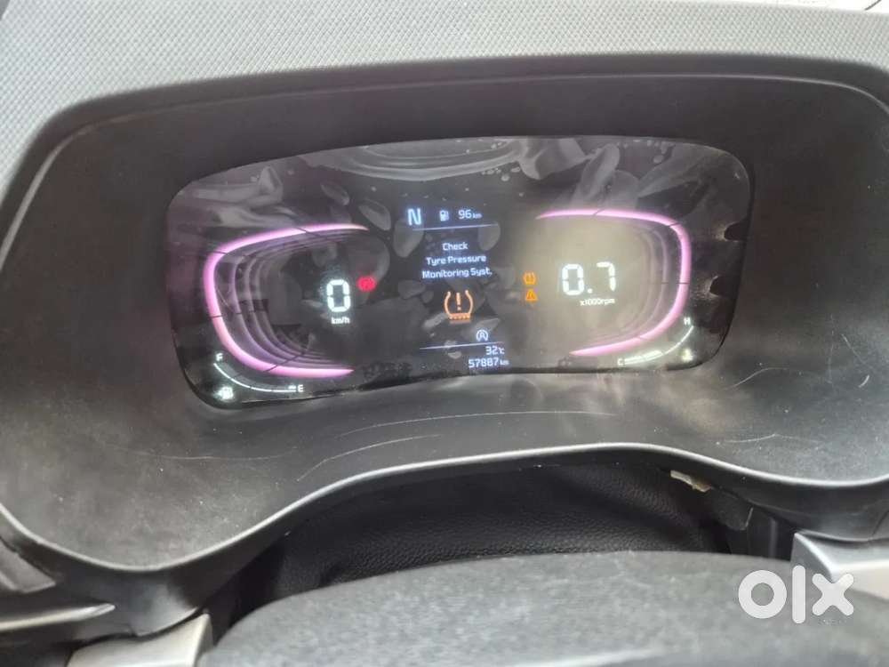 Kia Carens 1.5 Prestige Plus Diesel 7 Str Imt, 2023, Diesel