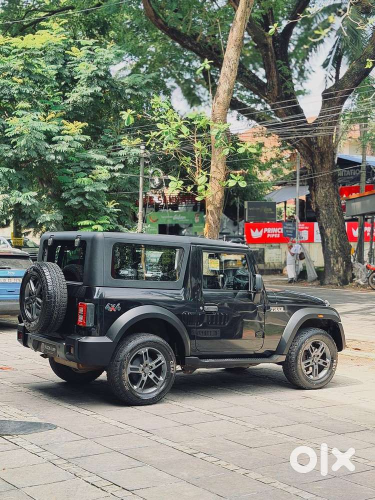 Mahindra Thar Lx Hard Top Petrol Mt 4wd, 2022, Petrol