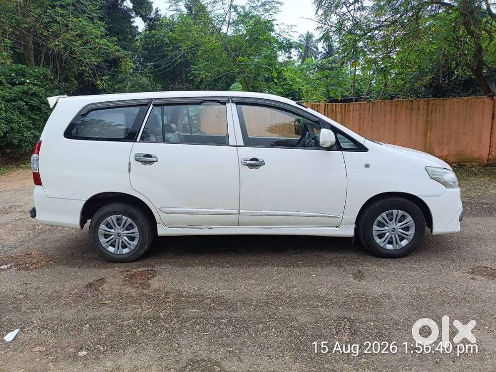 Toyota Innova [ ] 2.5 G4 8 Str, 2016, Diesel