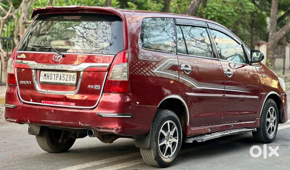 Toyota Innova 2004-2011 2.5 V Diesel 7-seater, 2005, Diesel