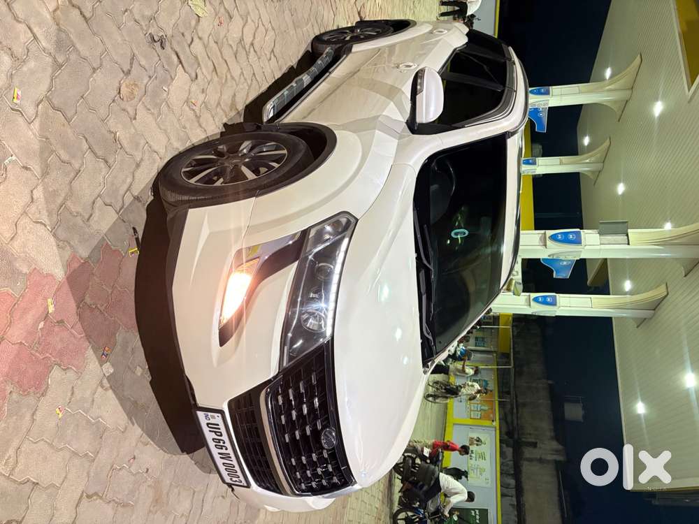Mahindra Xuv500 W11 2018 Showroom Condition