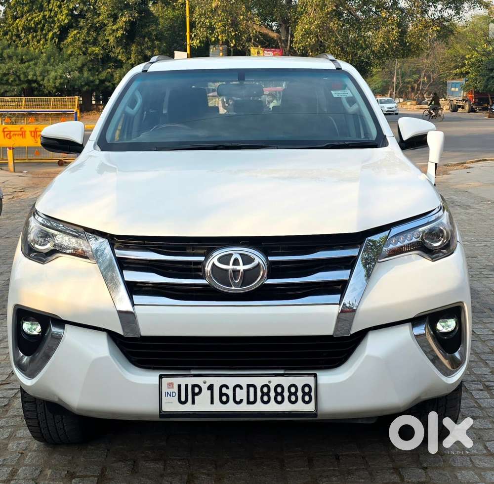 Toyota Fortuner 4x2 At 2.8 Diesel, 2019, Diesel