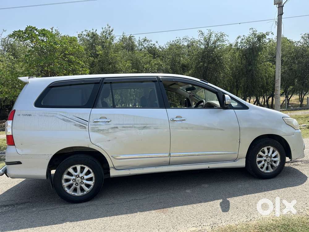 Toyota Innova 2.5 V 7 Str, 2014, Diesel