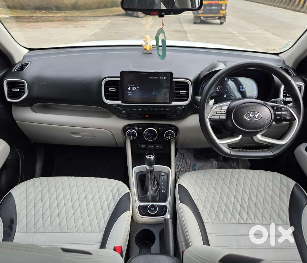 Hyundai Venue, 2024, Petrol