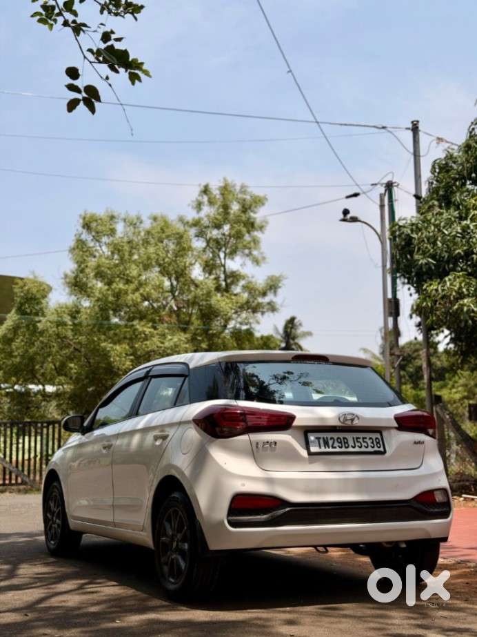 Hyundai I20 Era 1.2 Bs-iv, 2018, Petrol