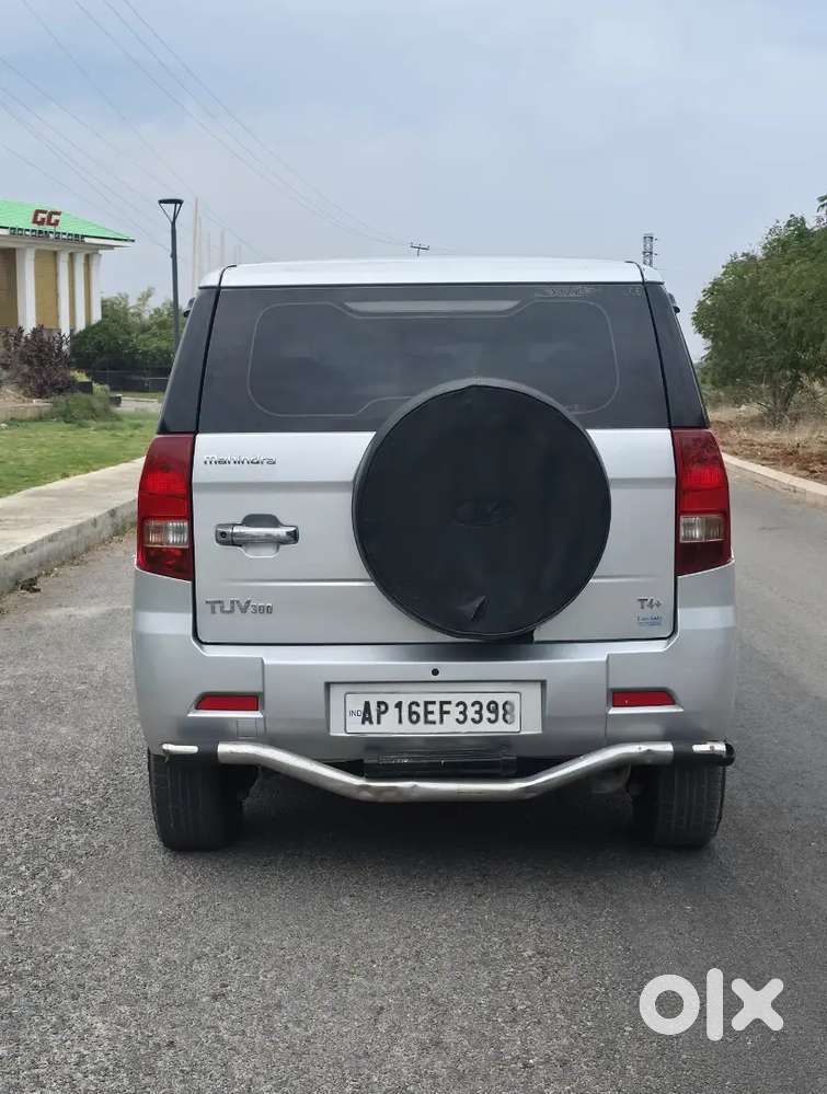 Mahindra Tuv 300 2017 Diesel Manual