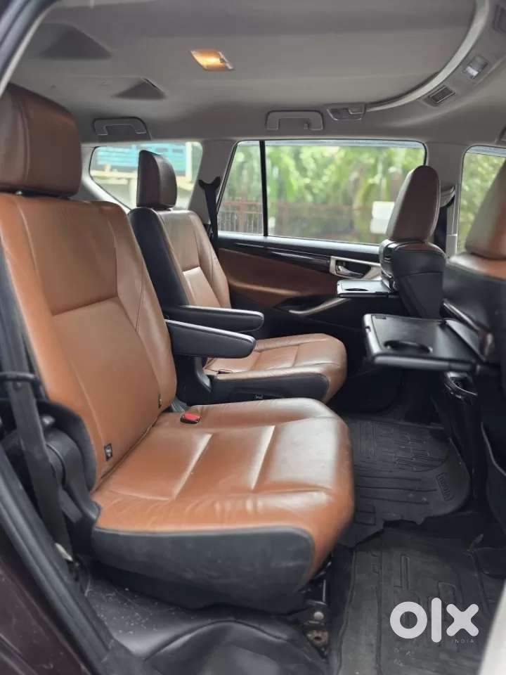 Toyota Innova Crysta 2.8 Zx At 7 Seater, 2018, Diesel