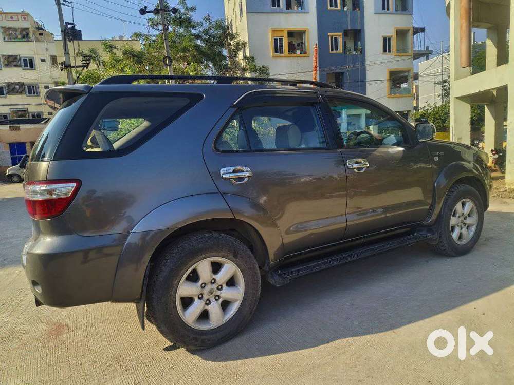 Toyota Fortuner 3.0 4x4 Limited Edition Mt, 2012