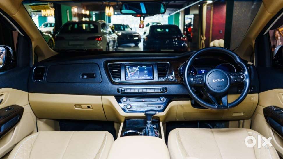 Kia Carnival Limousine Plus 7 Str, 2023, Diesel