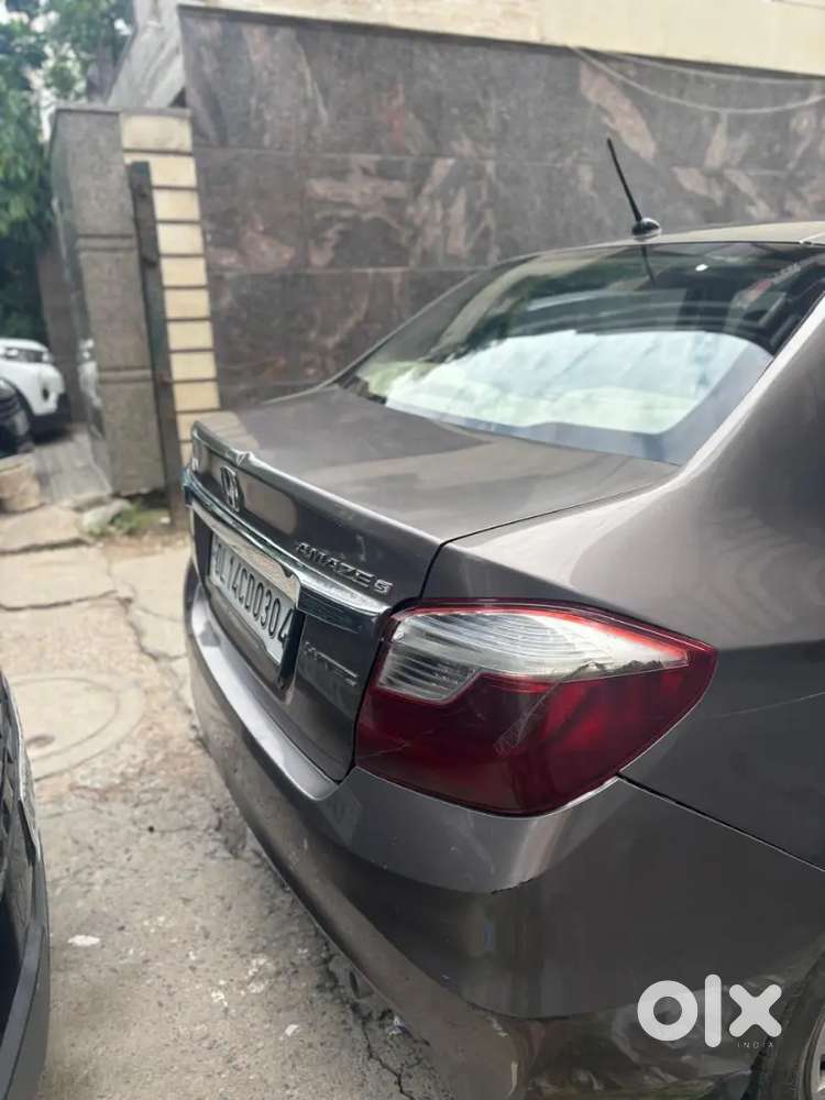 Honda Amaze 2017 Petrol 105000 Km Driven