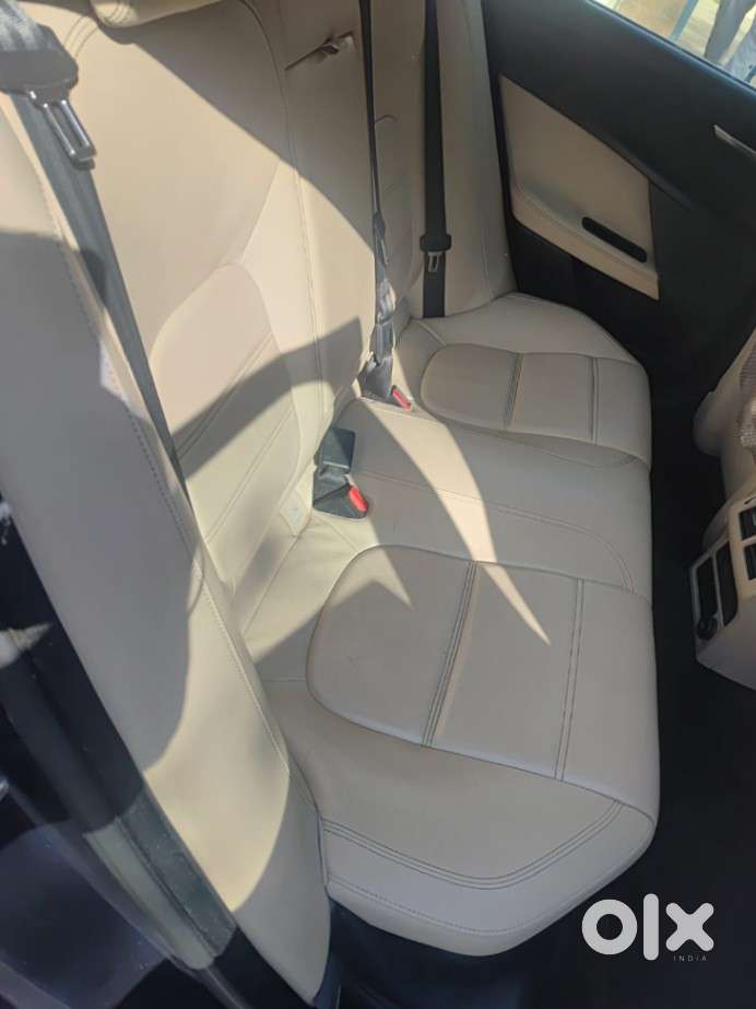 Jaguar Xe Prestige, 2017, Diesel