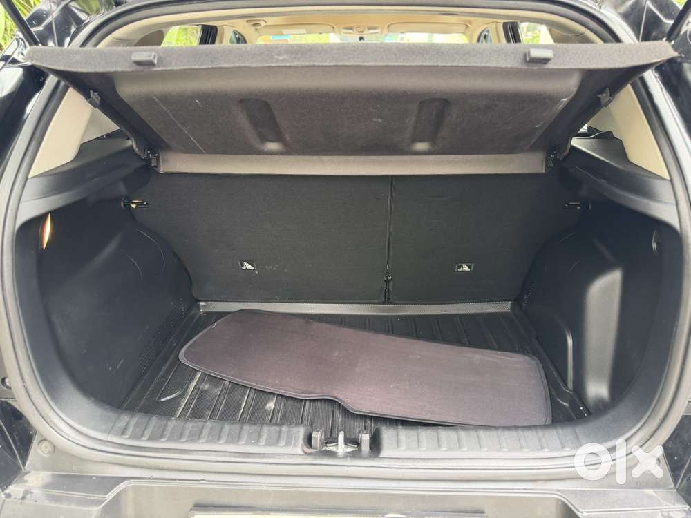 Kia Sonet Htx D, 2025, Petrol