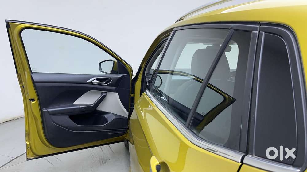 Volkswagen Taigun Topline 1.0 Tsi Mt (electric Seats), 2021, Petrol