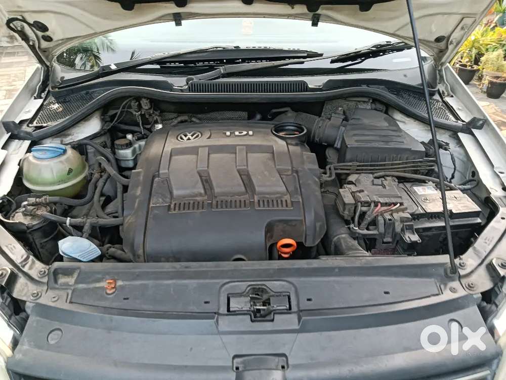 Volkswagen Polo 2013 Diesel 150000 Km Driven