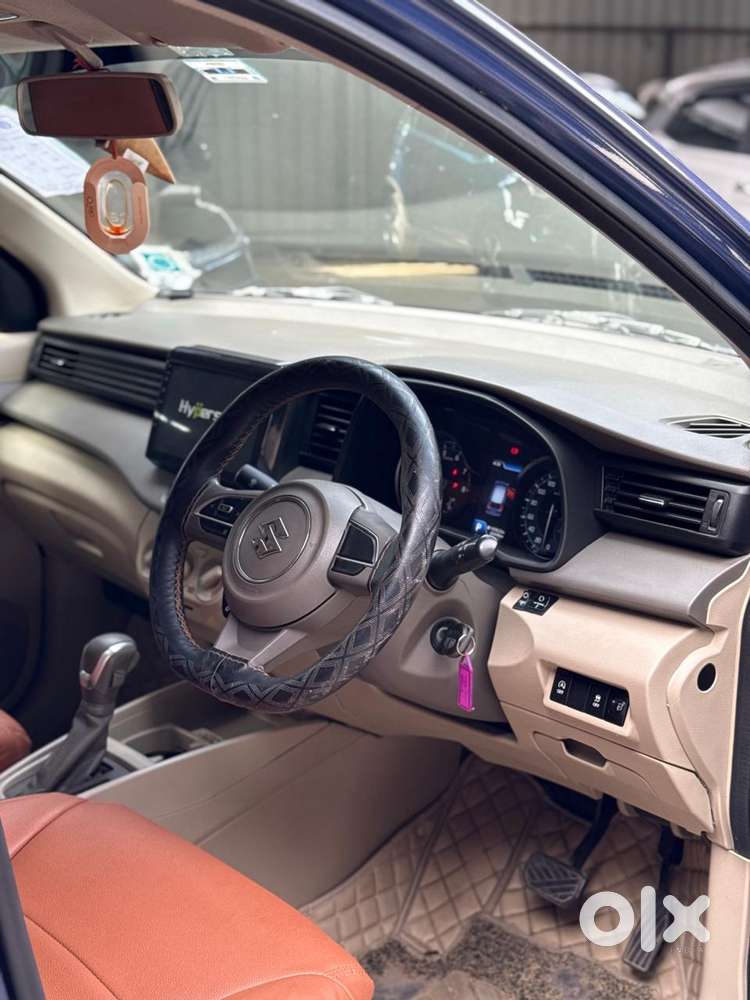 Maruti Suzuki Ertiga Vxi At Petrol, 2019, Petrol