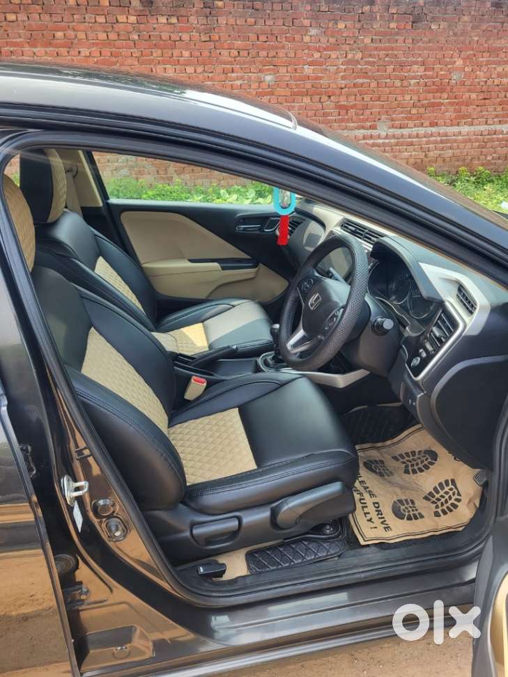 Honda City I-vtec V, 2017, Petrol