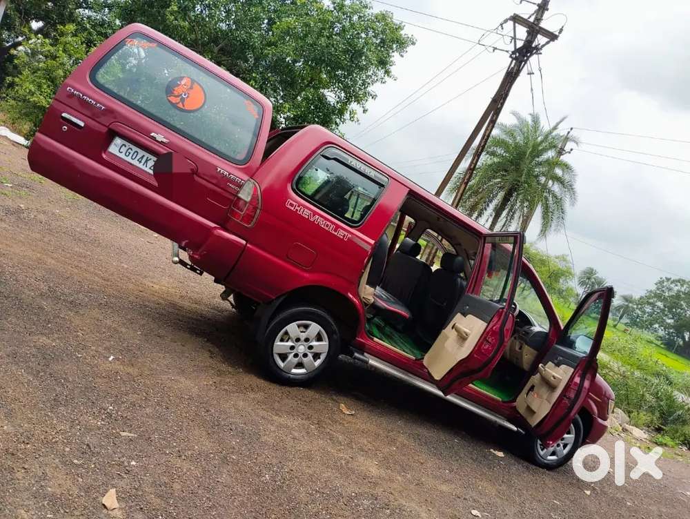 Chevrolet Tavera Neo 2014