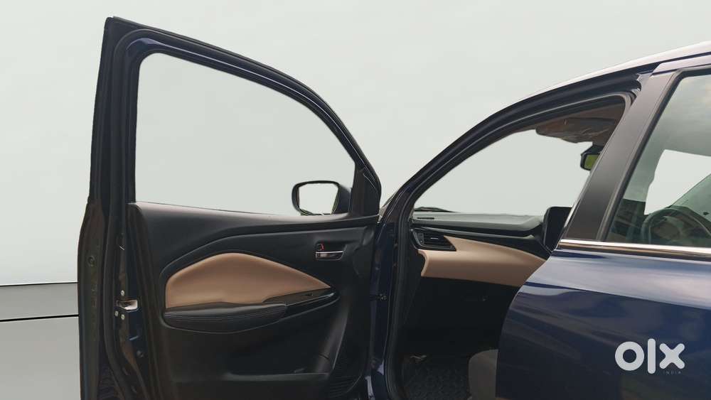 Toyota Glanza 1.2 V Amt, 2022, Petrol