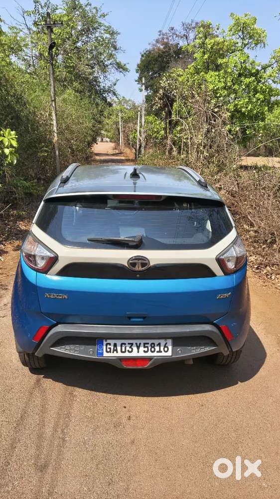 Tata Nexon Automatic Diesel With New Tyre