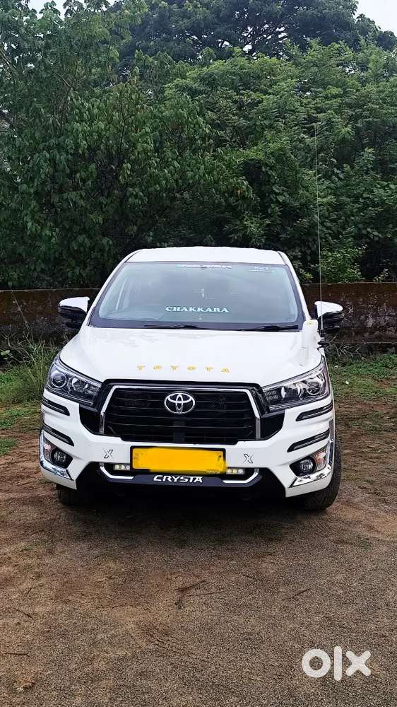 Innova Crysta 2017