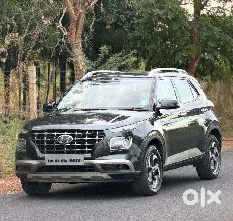 Hyundai Venue, 2021, Petrol