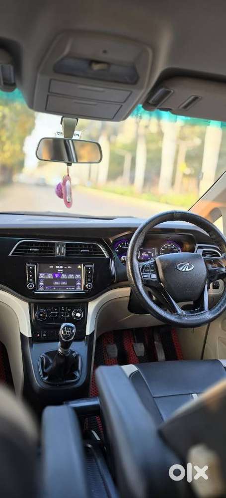 Mahindra Marazzo M8 8str, 2019, Diesel