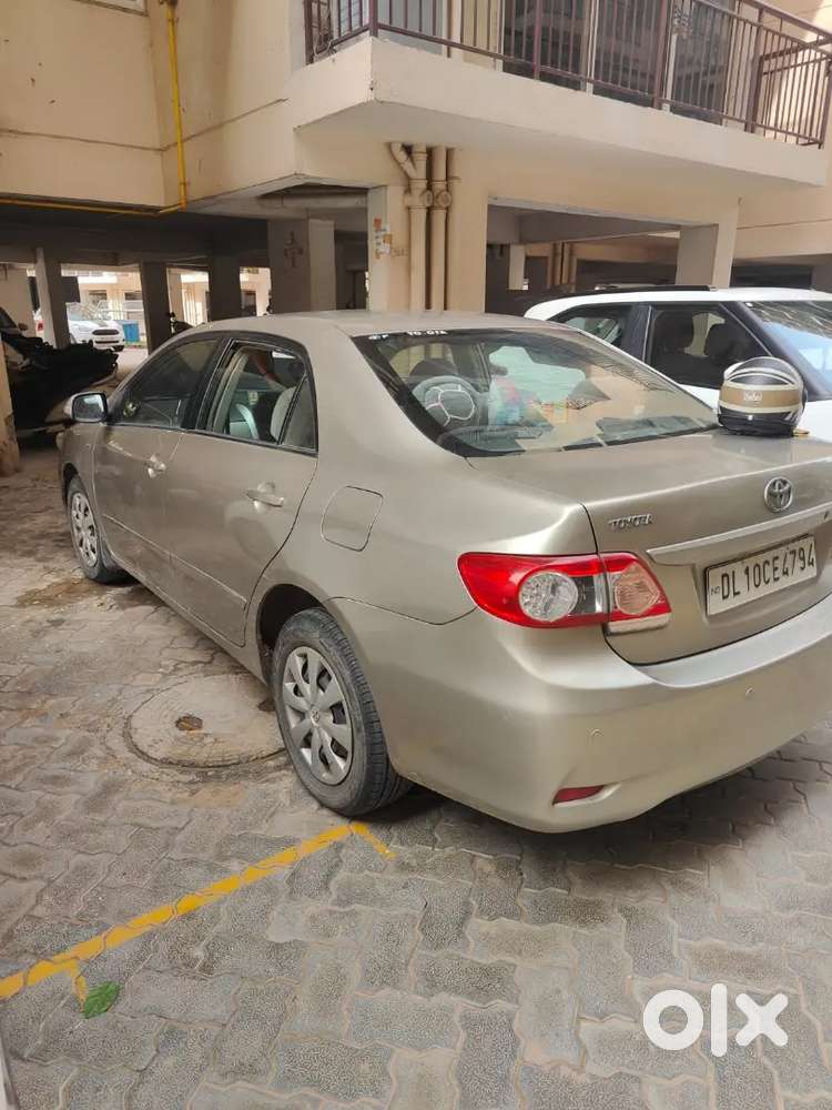 Toyota Corolla Altis 2013