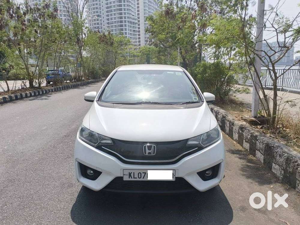 Honda Jazz V Mt Privilege, 2017, Petrol