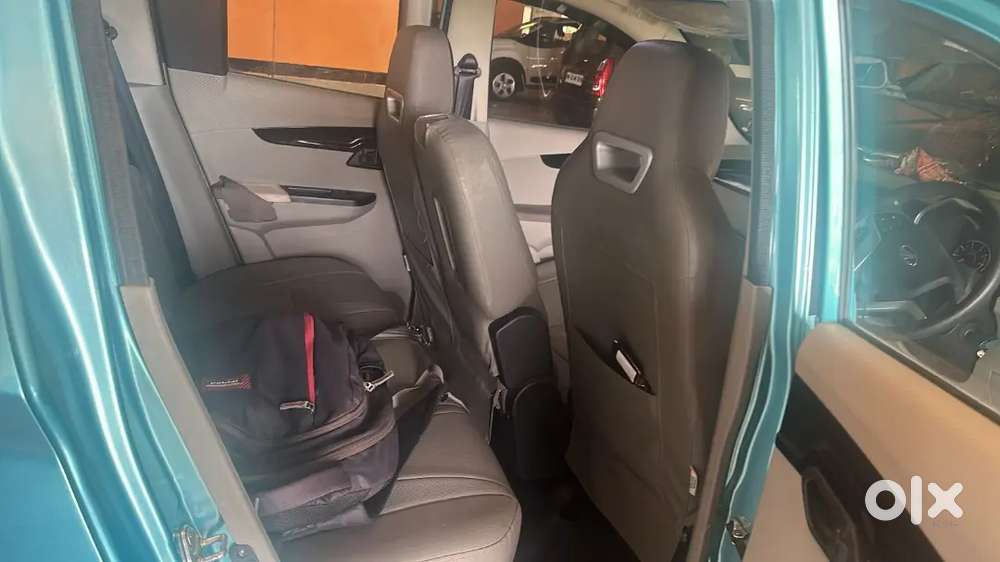 Mahindra Kuv100 Nxt 2016 Diesel 16909 Km Driven