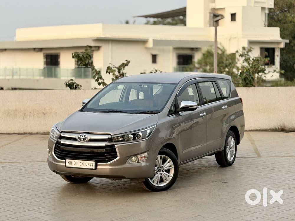 Toyota Innova Crysta 2.8z Automatic, 2016, Diesel