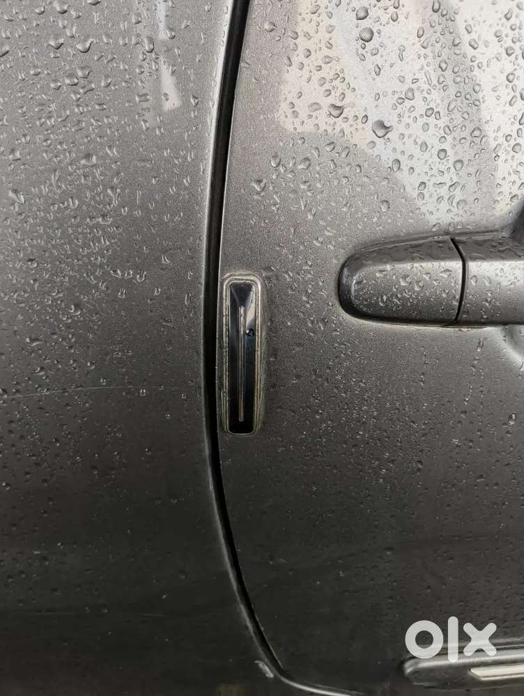 Toyota Innova 2.5g 7 Diesel
