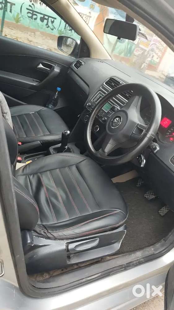 Volkswagen Polo Model 2011, Km Driven 115000