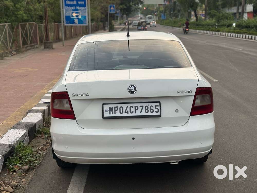 Skoda Rapid 2013-2016 1.5 Tdi At Elegance, 2015, Diesel