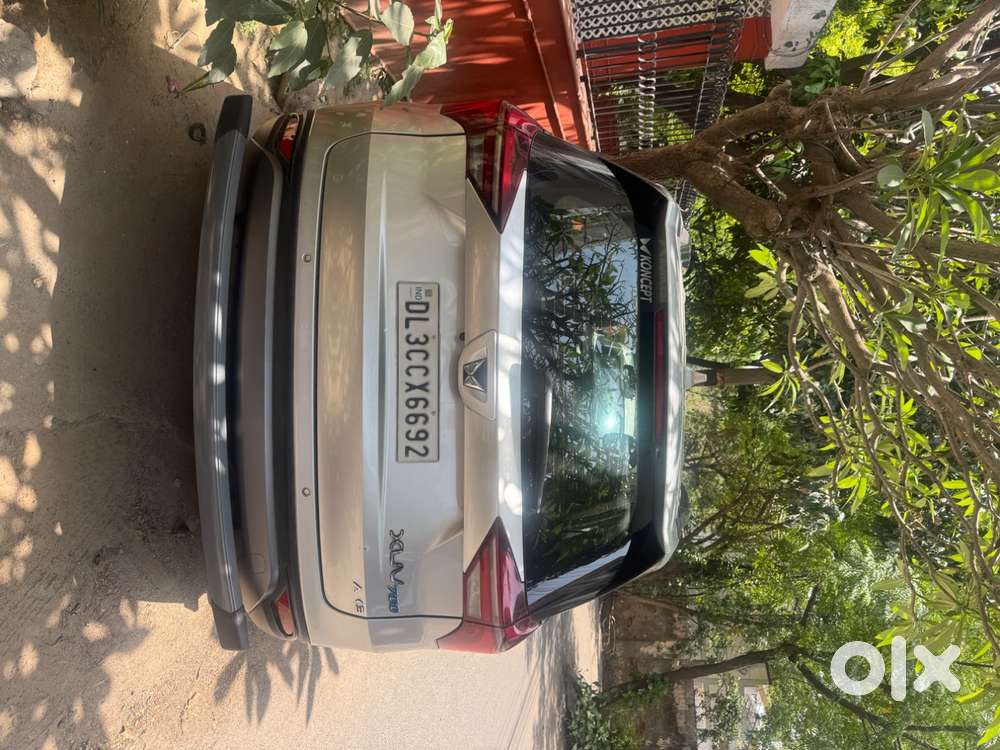 Brand New Showroom Condition Xuv 700 Ax3 Manual