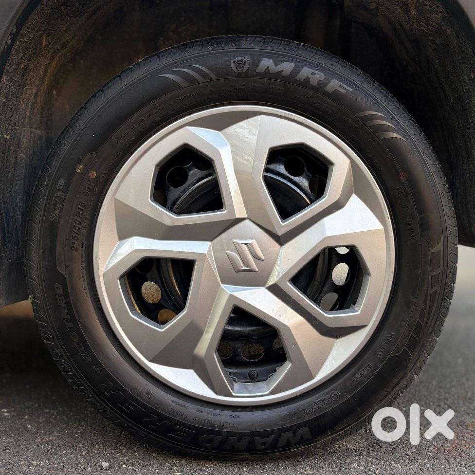 Maruti Suzuki Brezza 1.5 Vxi Cng, 2025, Cng & Hybrids