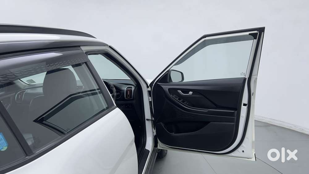 Hyundai Creta 1.5 S Plus Knight Petrol, 2023, Petrol