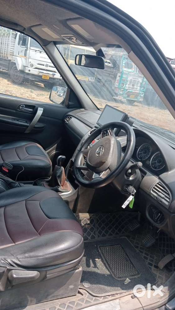 Tata Safari Storme 2017