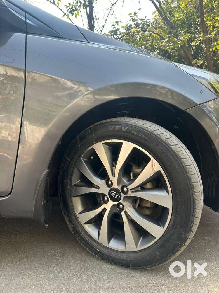 Hyundai Verna Sx(o) Petrol At, 2016, Petrol