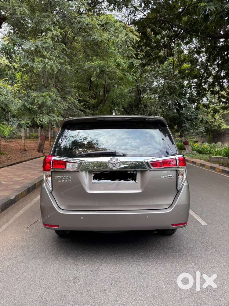 Toyota Innova Crysta Diesel 2024