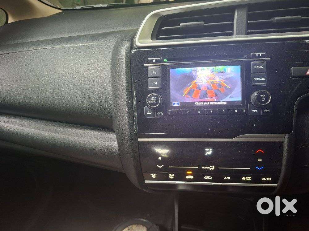 Honda Jazz V Cvt, 2017, Petrol