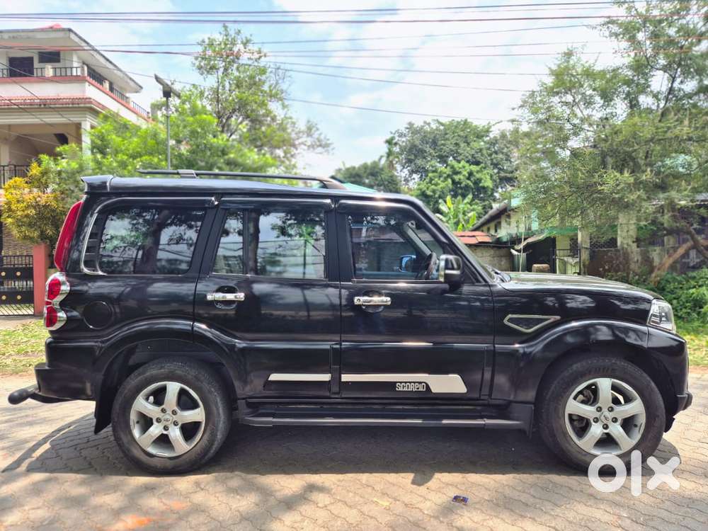Mahindra Scorpio S11 Mt 7s, 2022, Diesel
