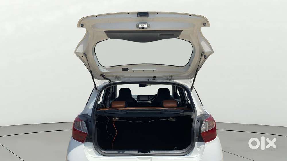 Hyundai Grand I10 Nios Asta Amt 1.2 Kappa Vtvt, 2021, Petrol