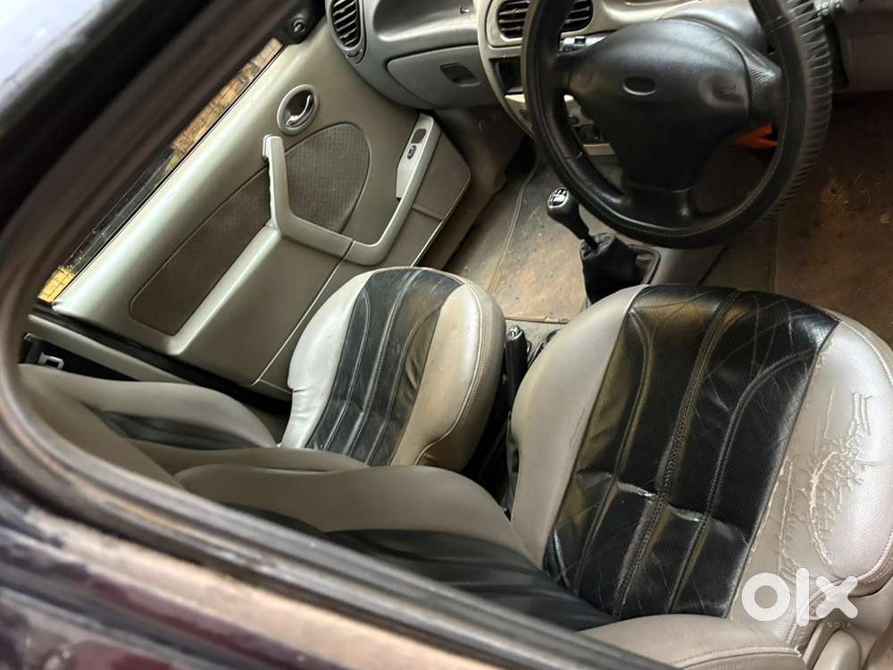 Ford Ikon 2005 Model