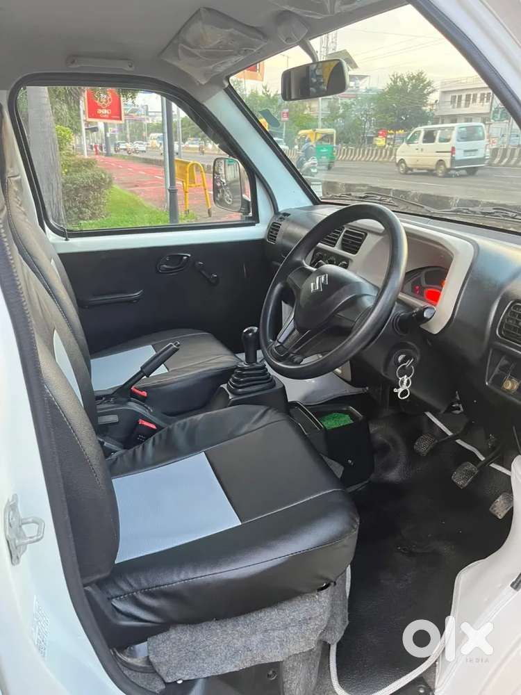Maruti Suzuki Eeco 1.2 7 Str Std(o), 2023, Petrol