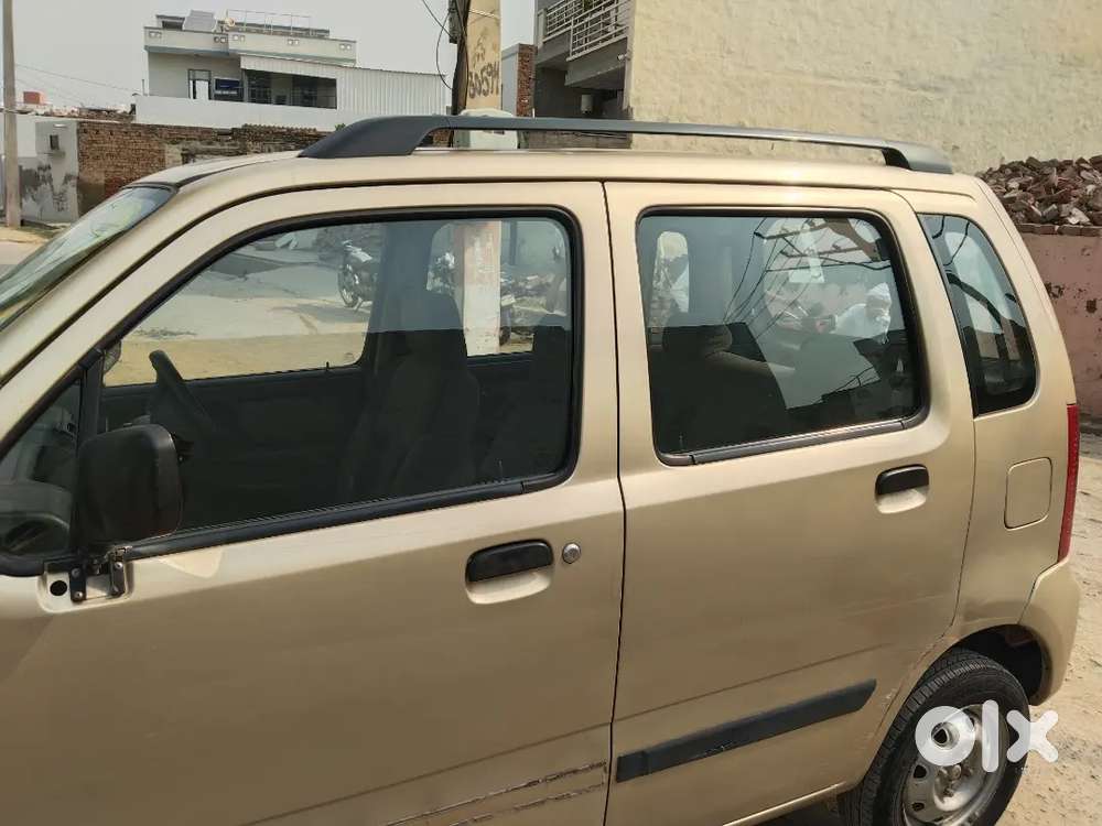 Dena Leni Hai