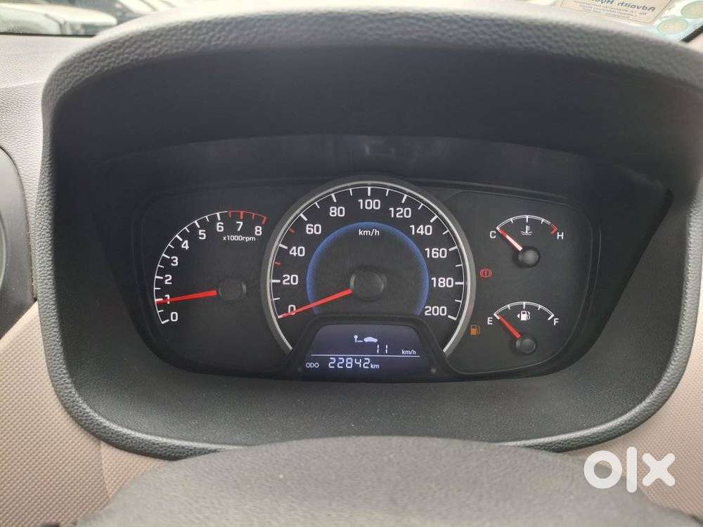 Hyundai Grand I10 Sportz, 2016, Petrol