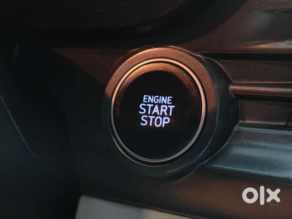 Hyundai New I20 1.2 Asta (o) Ivt, 2024, Petrol