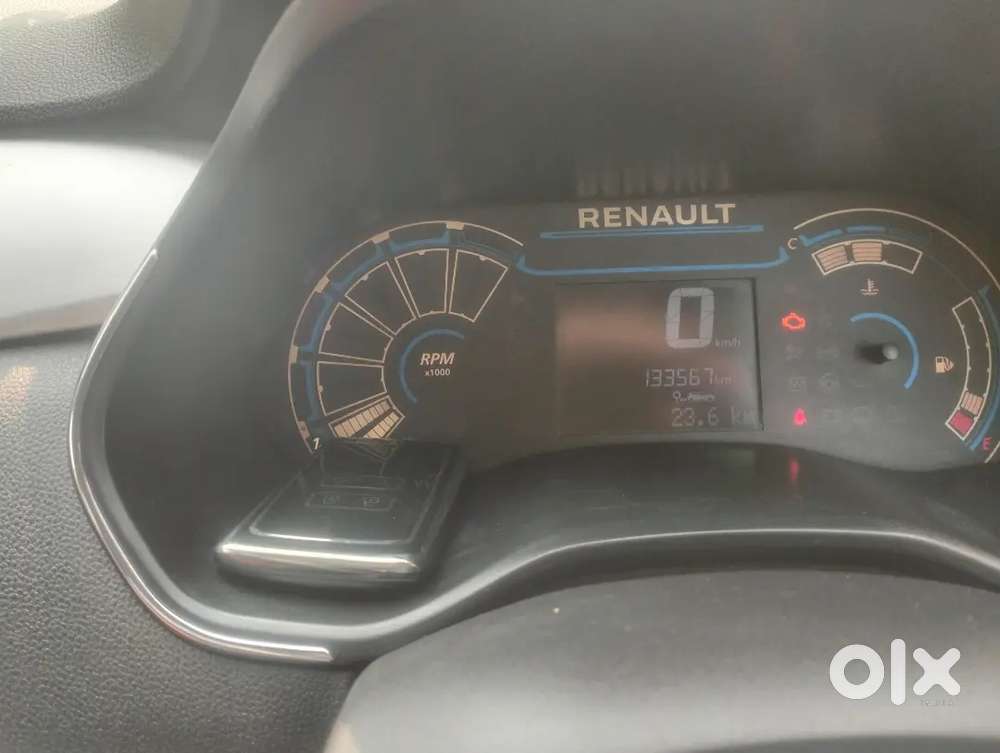 Renault Triber Rxz 2019 Petrol