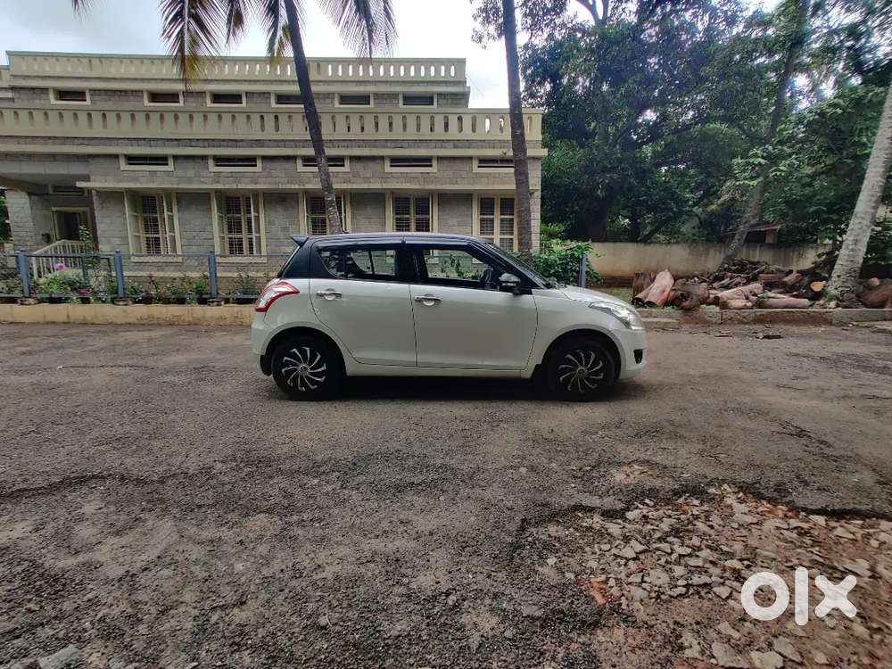 Maruti Suzuki Swift 2014 Diesel 133000 Km Driven