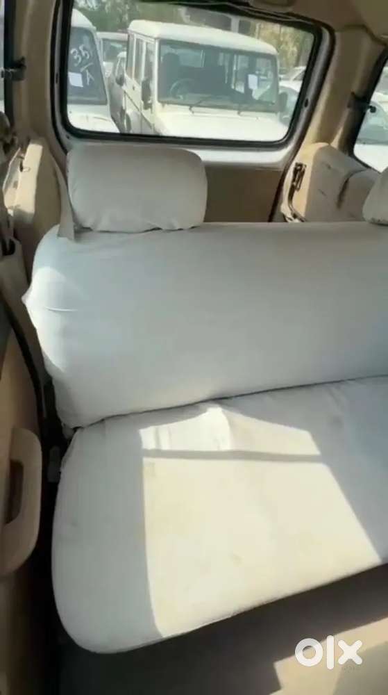 Chevrolet Tavera Neo 2015 Model